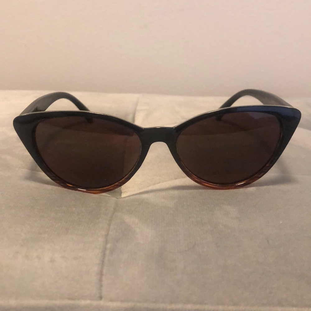 Sunglasses 🕶